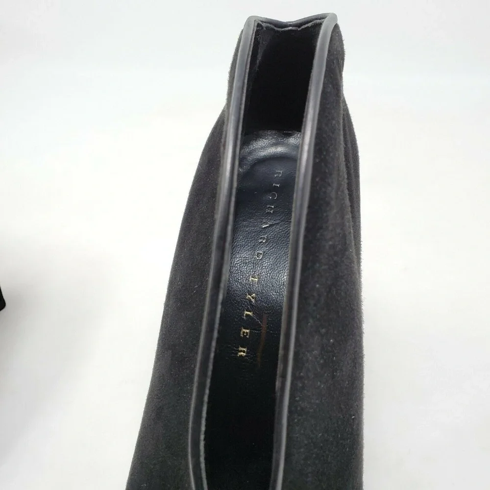 Richard Tyler Women's Black Suede Booties Heels
